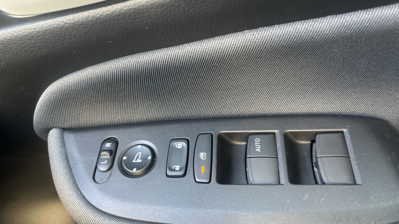 Honda Jazz 1.5 i-MMD Hybrid SE 5dr eCVT Hybrid Hatchback